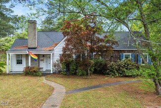 320 S 2nd St, Smithfield, NC 27577