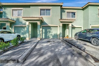 270 Crestwood Cir Unit 203, Royal Palm Beach, FL 33411