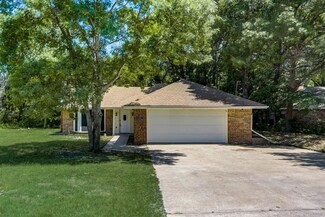 1226 Sandalwood Trail Unit 2, Lancaster, TX 75146