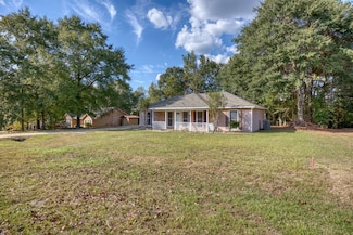 21 Kennedy St, Phenix City, AL 36869