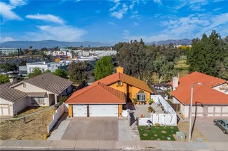 25284 Shadescale Dr, Murrieta, CA 92563
