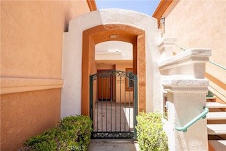 92 Villa Point Dr, Newport Beach, CA 92660