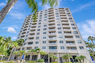 90 Edgewater Dr Unit 327, Coral Gables, FL 33133