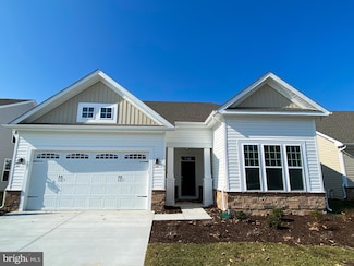 327 Heritage Shores Cir, Bridgeville, DE 19933