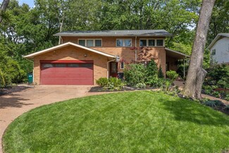 20 Webster Woods Dr, Saint Louis, MO 63119