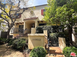 11953 Goshen Ave Unit 4, Los Angeles, CA 90049