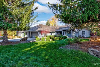 9000 W Woodglade Ln, Boise, ID 83714