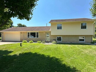 4705 W Shirley Ln, Muncie, IN 47302