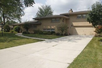 6038 W 128th St, Palos Heights, IL 60463