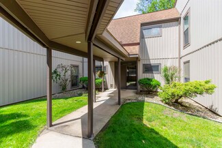 1927 New London Ct Unit 2, South Bend, IN 46637