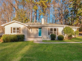 3318 Campbell Dr, Charlotte, NC 28205
