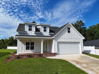 111 Bloomfield Dr, Thomasville, GA 31792