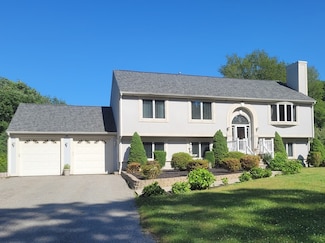 211 Tickle Rd, Westport, MA 02790