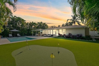 221 NW 18th St, Delray Beach, FL 33444