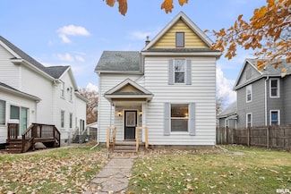 734 W 17th St, Davenport, IA 52804