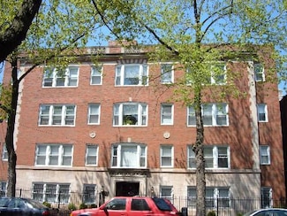 738 W Briar Place Unit 302, Chicago, IL 60657