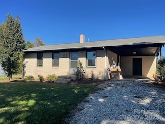111 Dorothy Ln, Mooresville, NC 28117