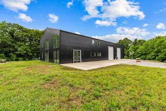 176 Shooting Star Ln, Nixa, MO 65714