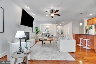 411 Kosmill Dr, Millersville, MD 21108