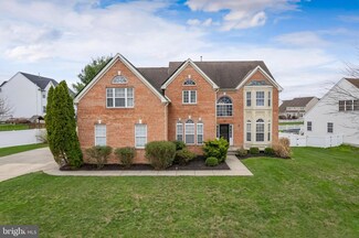 42 Fredrick Blvd, Swedesboro, NJ 08085