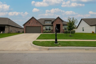 7208 E 154th Place S, Bixby, OK 74008