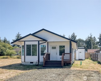 354 Mount Olympus Ave SE, Ocean Shores, WA 98569