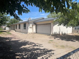 4425 Carlton St NW, Albuquerque, NM 87107