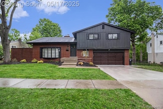 16114 Alpine Dr, Livonia, MI 48154