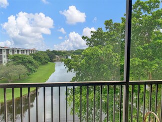 2238 N Cypress Bend Dr Unit 504, Pompano Beach, FL 33069