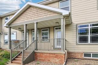 205 Wyalusing Dr, Madison, WI 53718