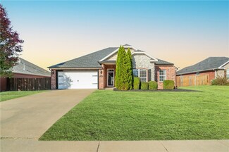 260 Carrington Ave, Springdale, AR 72764