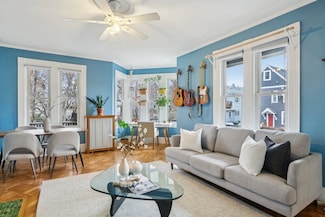 12 Maple Ave Unit 1, Somerville, MA 02145