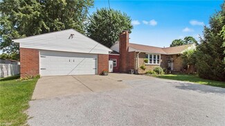 982 Canton Rd NW Unit 75, Carrollton, OH 44615