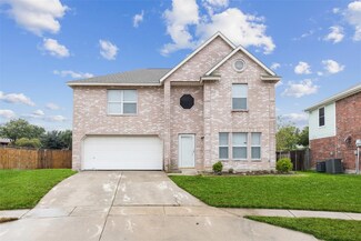 8551 Birch Creek Rd, Fort Worth, TX 76244