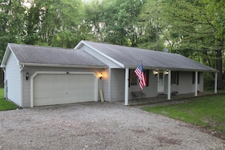 1896 Reeder Rd, Blanchester, OH 45107