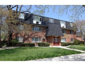 17220 71st Ave Unit 12, Tinley Park, IL 60477