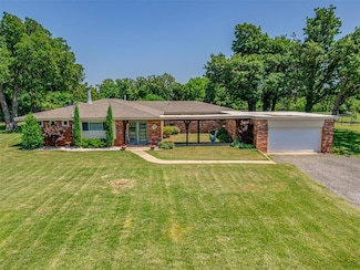 2120 S Henney Rd, Choctaw, OK 73020