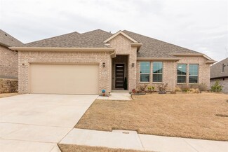 1004 Coralberry Dr, Northlake, TX 76262