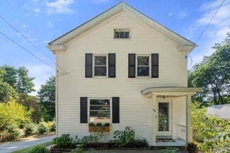 76 Allen St Unit 1, Walpole, MA 02081