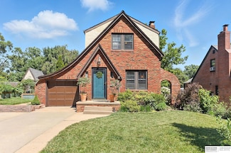 3419 N 49th St, Omaha, NE 68104