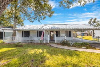 1313 E Burton St, Sulphur, LA 70663