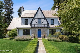 106 Patterson Ave, Greenwich, CT 06830