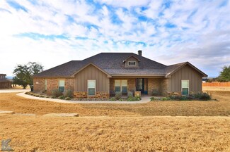 110 Moore Dr, Tuscola, TX 79562