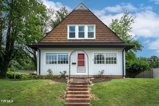 504 Ohio Ave, Erwin, TN 37650
