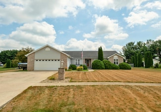 11869 Laurie Dr, Wheatfield, IN 46392