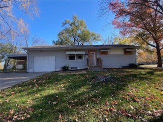 7700 E 48th Terrace, Kansas City, MO 64129