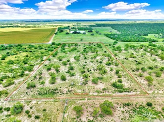 LOT 3 Cr 424, Hondo, TX 78861