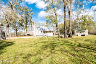 222 Cultivateur Rd, Carencro, LA 70520