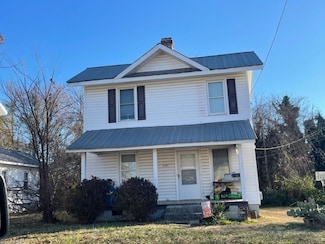 1227 Redding Dr, High Point, NC 27260