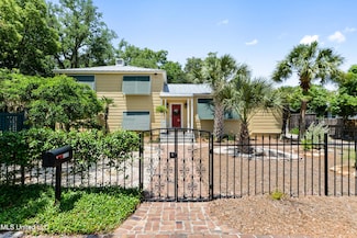 1338 Father Ryan Ave, Biloxi, MS 39530